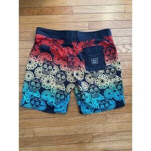 Men’s Size 38 Reef Corona Sugar Skull Board Shorts